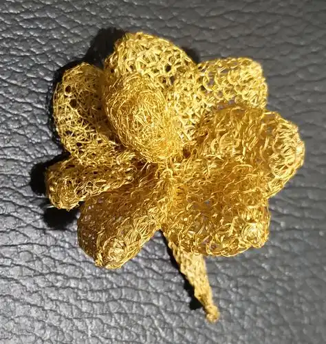 Gold plated & 7 petal Silver flower