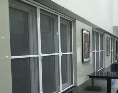 Openable Windows (Stopper Method)